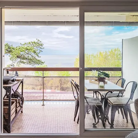 Les Flots Bleus-12 By Interhome